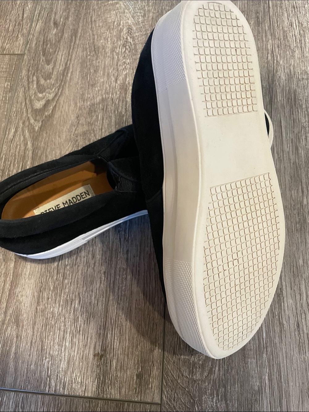Steve Madden Gills Black  Suede Slip-On Loafers size 7.5 - Picture 3 of 6